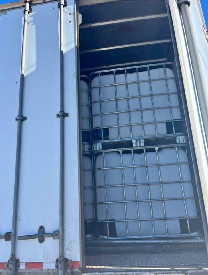 Triple Rinsed Food Grade 330 Gallon IBC Tanks - North Liberty IA 52317