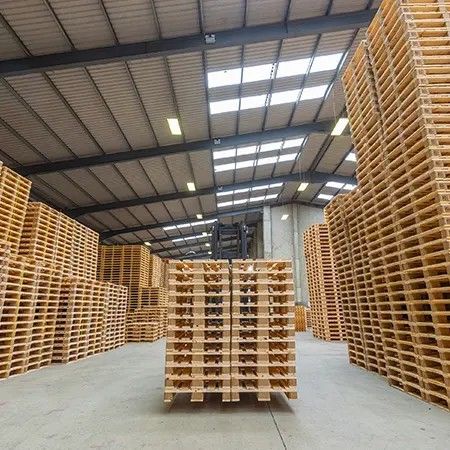 800 x 1200 New 4-Way Block Euro Pallets - Pawtucket RI 02860