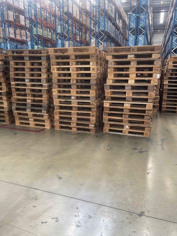 800 x 1200 Used 4-Way Euro Pallets - Dulles VA 20102
