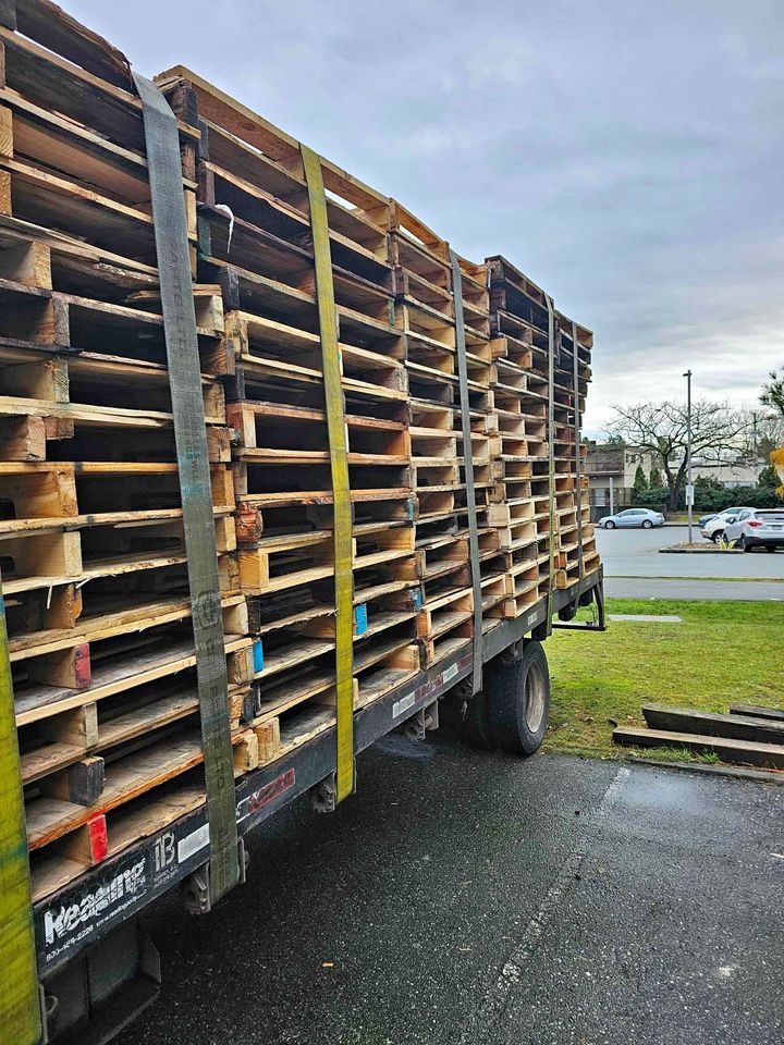 48 x 40 Used 2-Way Stringer Pallets - Littleton CO 80123