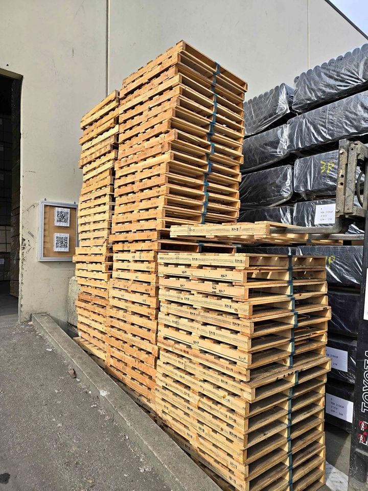 800 x 1200 Used 2-Way Euro Pallets - Ormond Beach FL 32174
