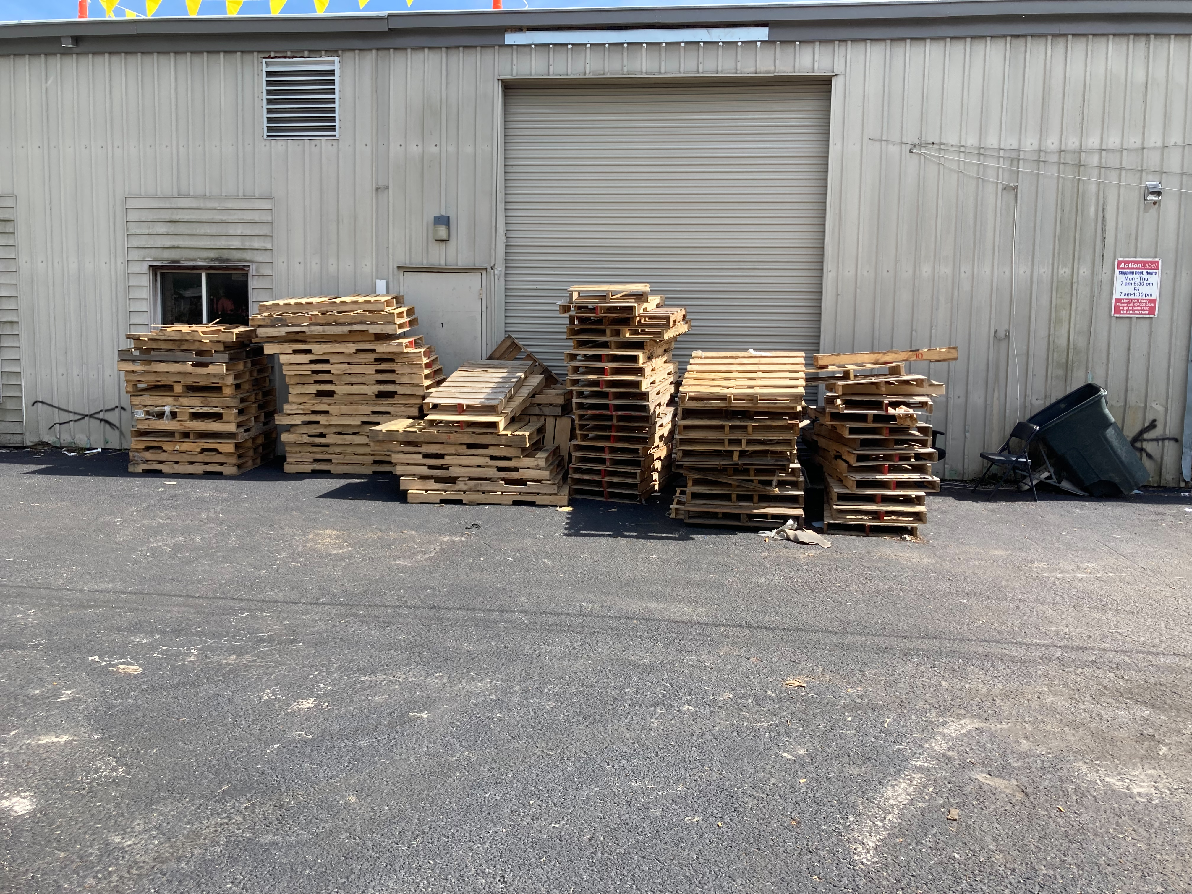 Grade B Pallets - Sanford, FL 32771