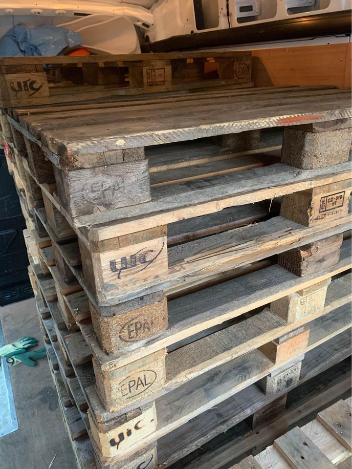 800 x 1200 Used 4-Way Block EPAL Euro Pallets - Ann Arbor MI 48103