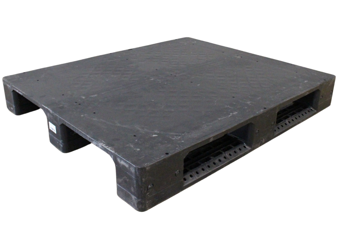 48x40x6 Plastic Pallets - Elgin, IL 60124