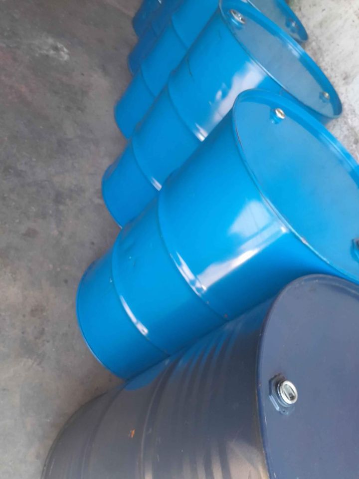 55 Gallon Used Metal Drums - Narragansett RI 02882