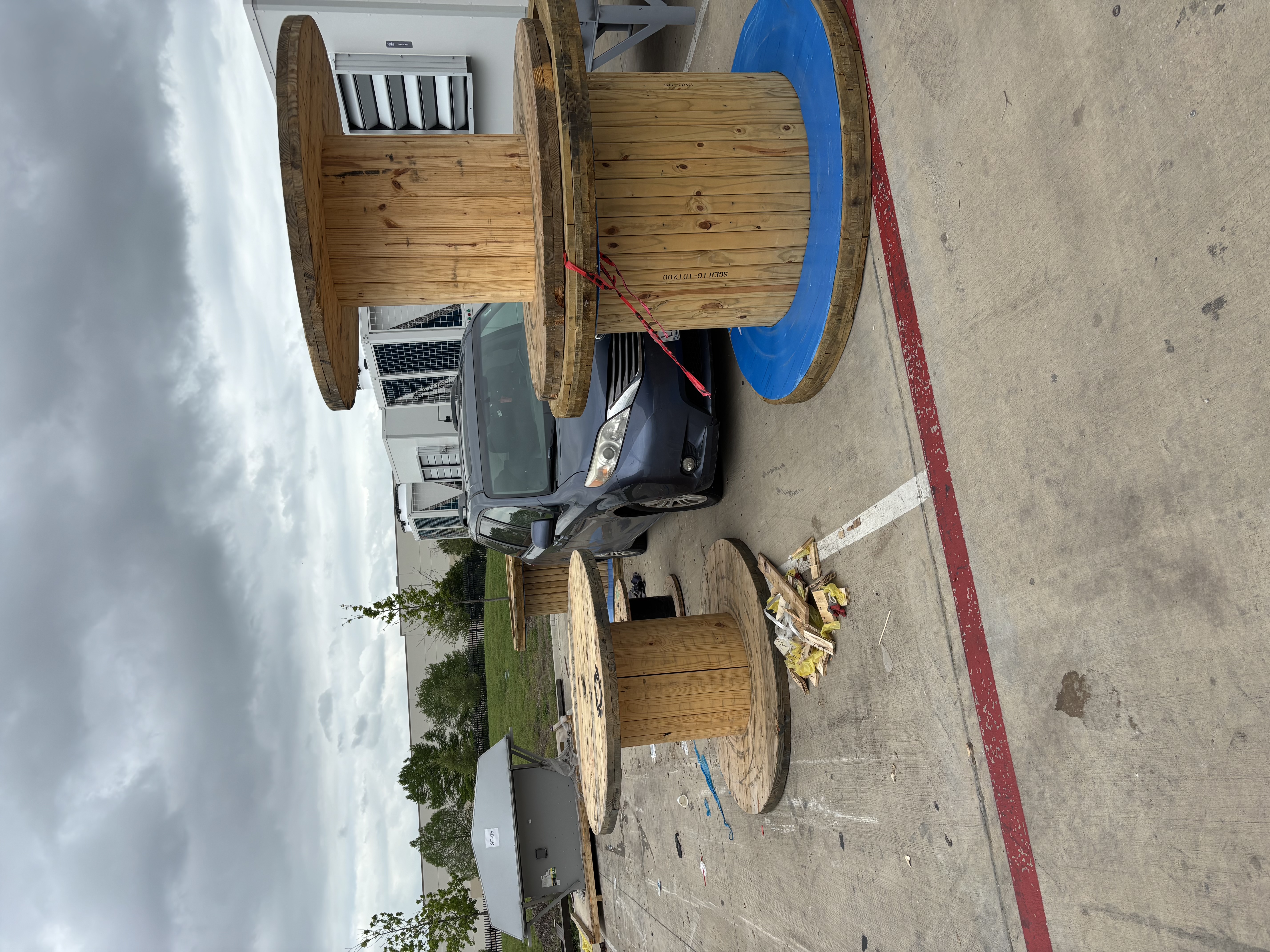 Used 48x48x30 Wooden Spools - Mesquite, TX 75149
