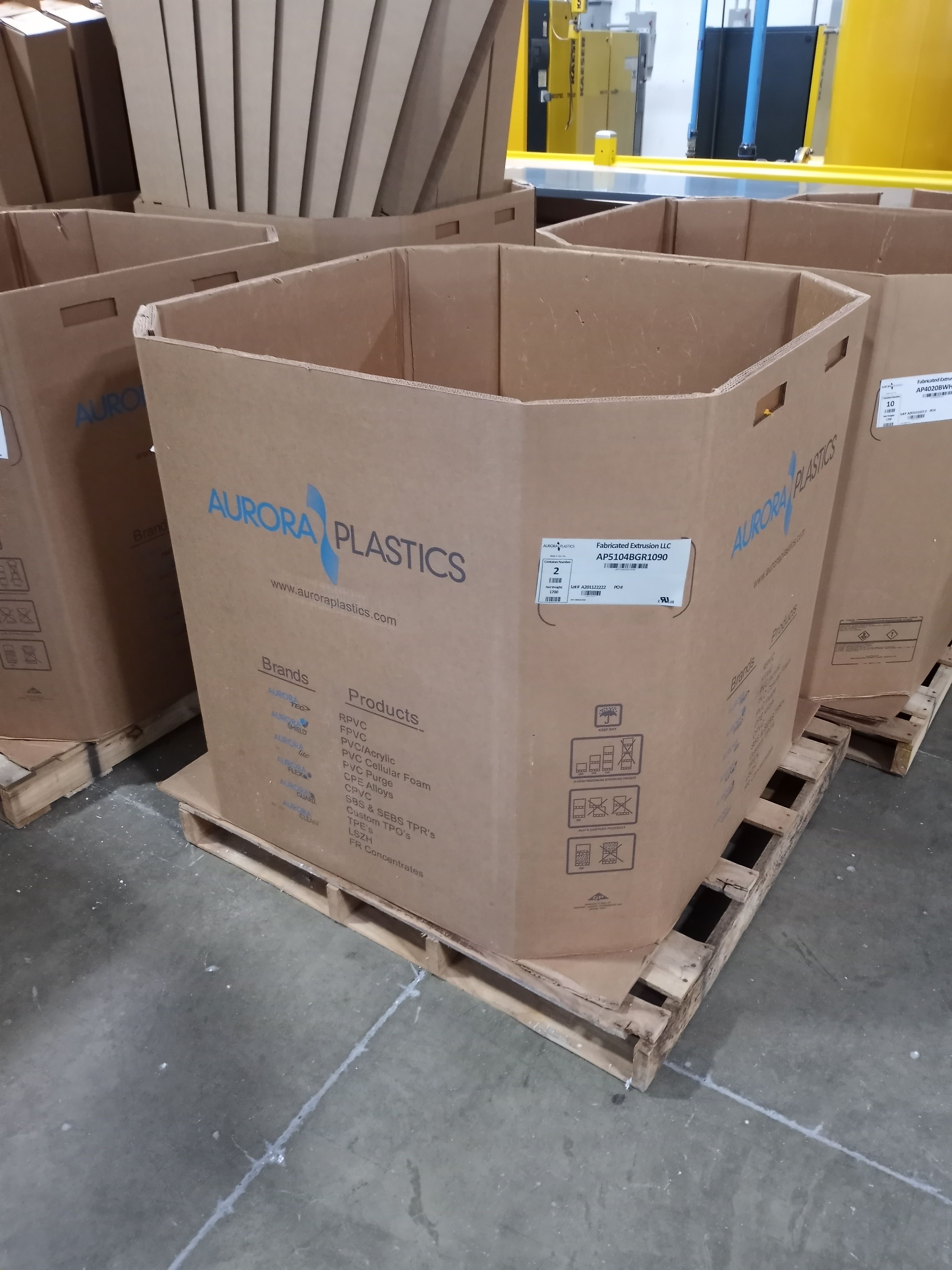Used 48 x 40 x 40 4 Wall Bulk Boxes - Carson City NV 89701